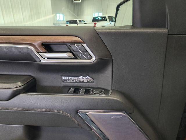 2023 Chevrolet Silverado 1500 Crew Cab Short Box 4-Wheel Drive High Country