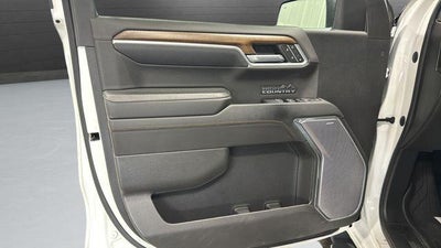 2022 Chevrolet Silverado 1500 Crew Cab Short Box 4-Wheel Drive High Country