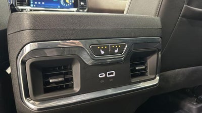 2022 Chevrolet Silverado 1500 Crew Cab Short Box 4-Wheel Drive High Country