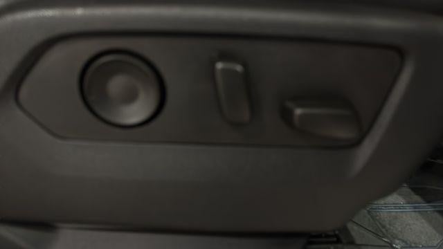 2022 Chevrolet Silverado 1500 Crew Cab Short Box 4-Wheel Drive High Country