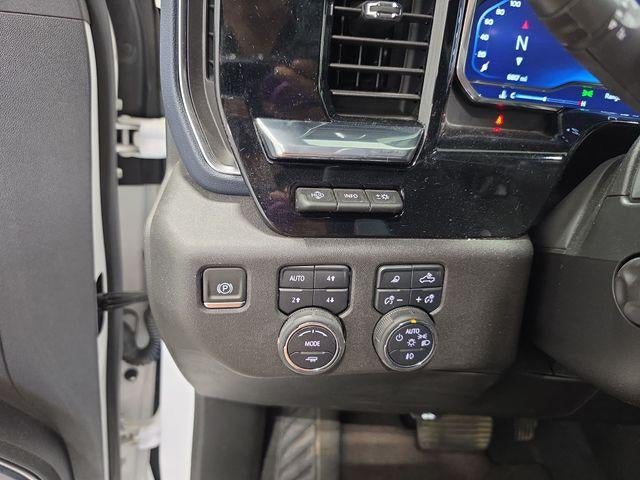 2024 Chevrolet Silverado 1500 Crew Cab Short Box 4-Wheel Drive High Country