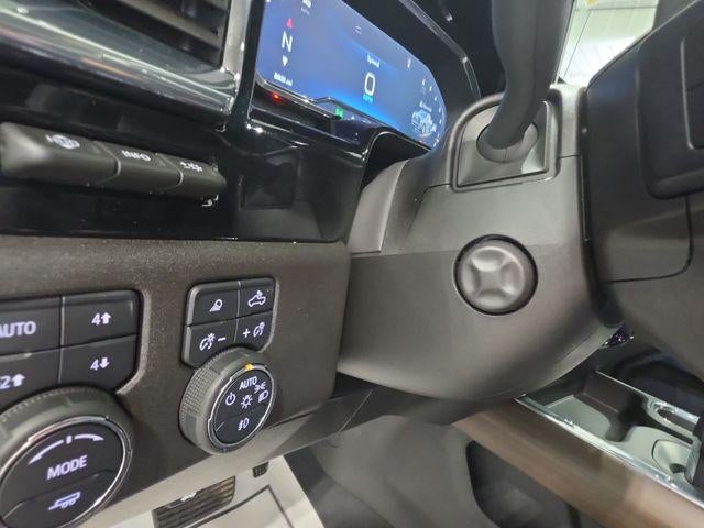 2024 Chevrolet Silverado 1500 Crew Cab Short Box 4-Wheel Drive High Country