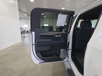 2024 Chevrolet Silverado 1500 Crew Cab Short Box 4-Wheel Drive High Country