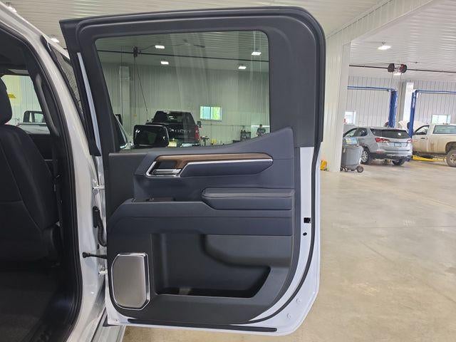 2024 Chevrolet Silverado 1500 Crew Cab Short Box 4-Wheel Drive High Country