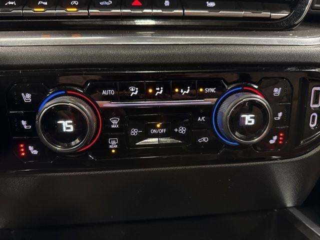 2023 Chevrolet Silverado 1500 Crew Cab Short Box 4-Wheel Drive High Country