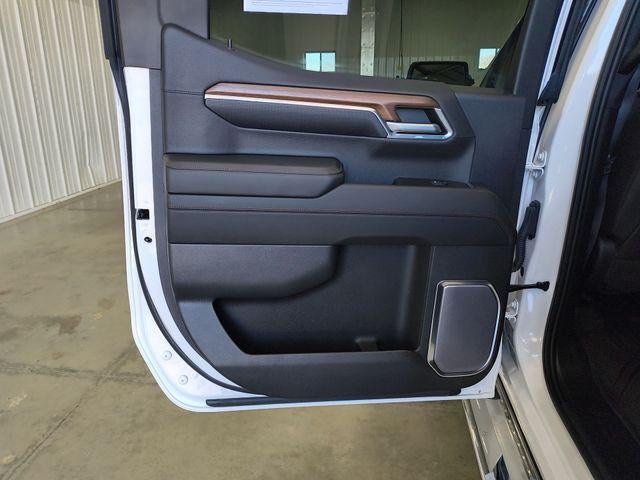 2023 Chevrolet Silverado 1500 Crew Cab Short Box 4-Wheel Drive High Country