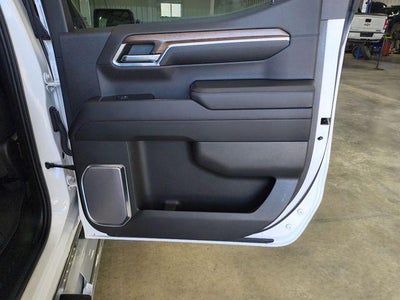 2023 Chevrolet Silverado 1500 Crew Cab Short Box 4-Wheel Drive High Country