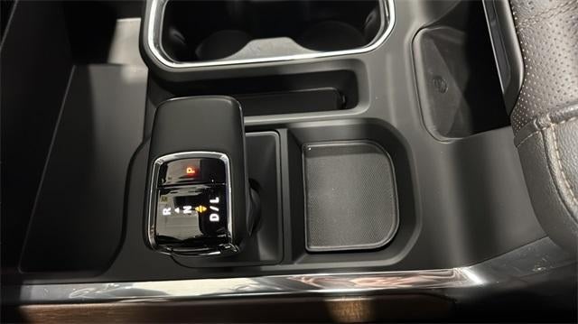 2023 Chevrolet Silverado 1500 Crew Cab Short Box 4-Wheel Drive High Country