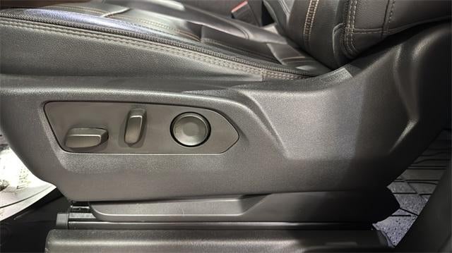 2023 Chevrolet Silverado 1500 Crew Cab Short Box 4-Wheel Drive High Country