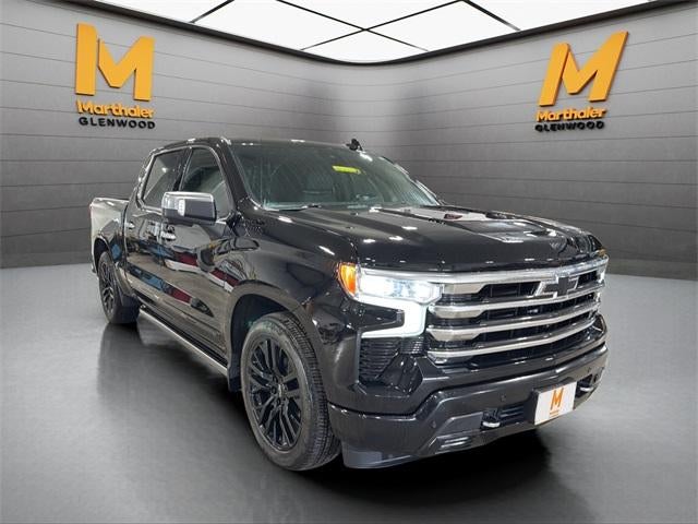 2023 Chevrolet Silverado 1500 Crew Cab Short Box 4-Wheel Drive High Country