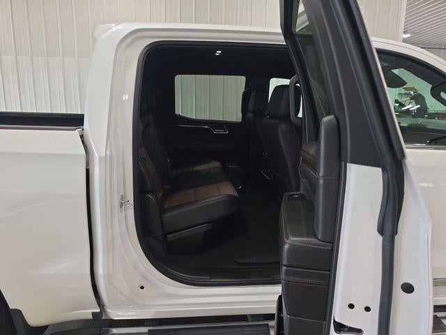 2024 Chevrolet Silverado 1500 Crew Cab Short Box 4-Wheel Drive High Country