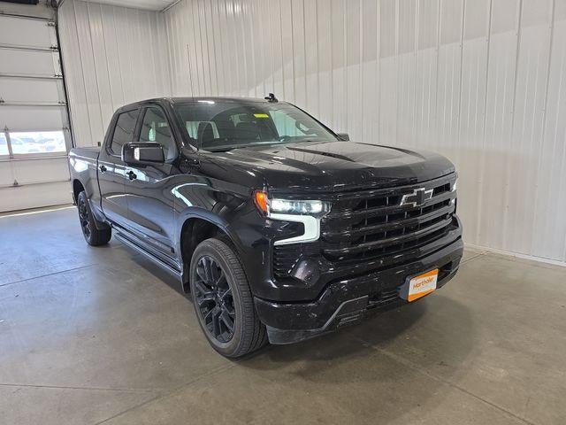 2024 Chevrolet Silverado 1500 Crew Cab Standard Box 4-Wheel Drive High Country