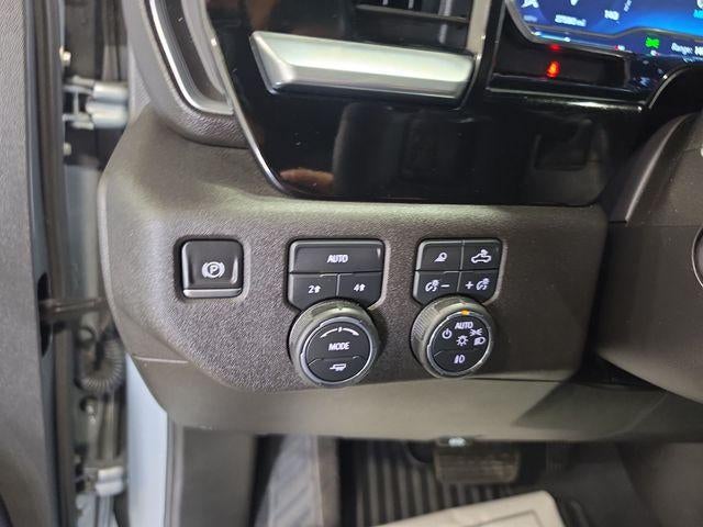 2025 Chevrolet Silverado 1500 Crew Cab Short Box 4-Wheel Drive LTZ