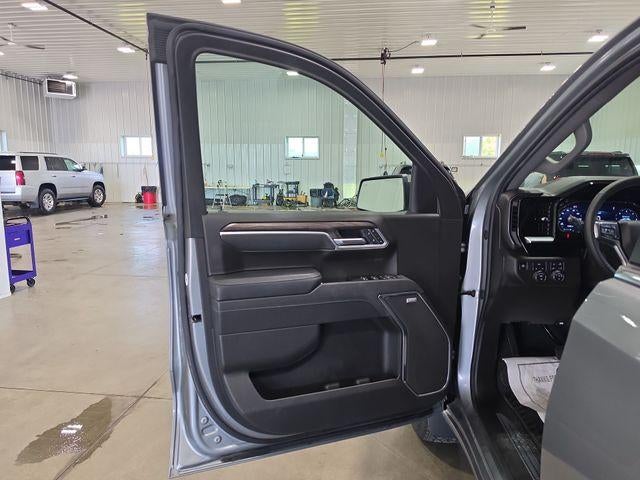 2025 Chevrolet Silverado 1500 Crew Cab Short Box 4-Wheel Drive LTZ