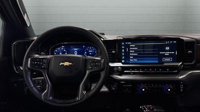 2025 Chevrolet Silverado 1500 Crew Cab Short Box 4-Wheel Drive High Country