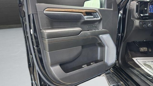 2025 Chevrolet Silverado 1500 Crew Cab Short Box 4-Wheel Drive High Country