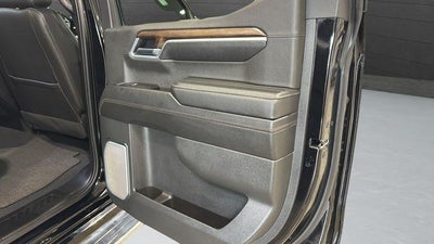 2025 Chevrolet Silverado 1500 Crew Cab Short Box 4-Wheel Drive High Country