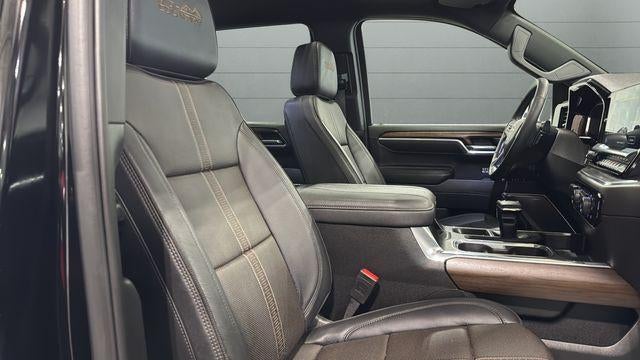 2025 Chevrolet Silverado 1500 Crew Cab Short Box 4-Wheel Drive High Country