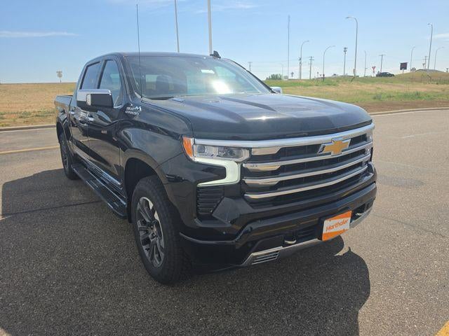 2026 Chevrolet Silverado 1500 High Country - Photo 2