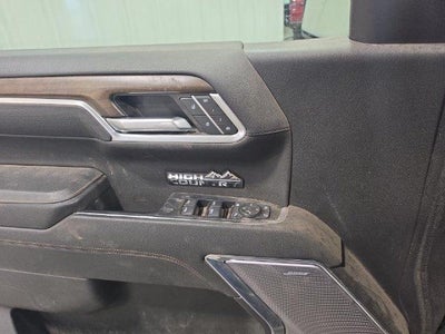 2025 Chevrolet Silverado 1500 Crew Cab Standard Box 4-Wheel Drive High Country
