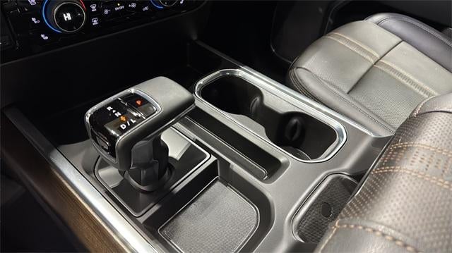 2025 Chevrolet Silverado 1500 Crew Cab Short Box 4-Wheel Drive High Country