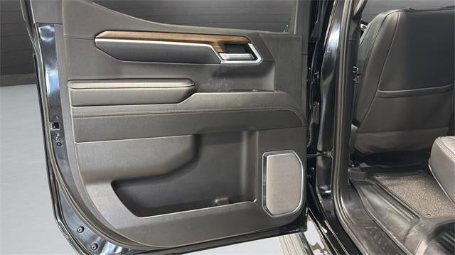 2025 Chevrolet Silverado 1500 Crew Cab Short Box 4-Wheel Drive High Country