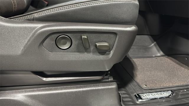 2025 Chevrolet Silverado 1500 Crew Cab Short Box 4-Wheel Drive High Country