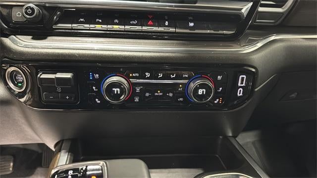 2025 Chevrolet Silverado 1500 Crew Cab Short Box 4-Wheel Drive High Country