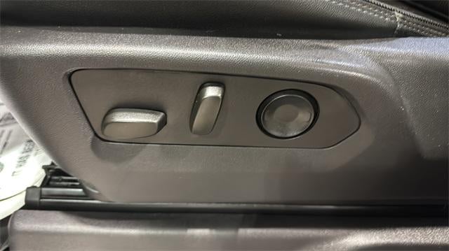 2025 Chevrolet Silverado 1500 Crew Cab Short Box 4-Wheel Drive High Country