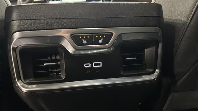 2025 Chevrolet Silverado 1500 Crew Cab Short Box 4-Wheel Drive High Country