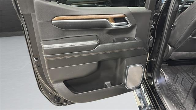 2025 Chevrolet Silverado 1500 Crew Cab Short Box 4-Wheel Drive High Country