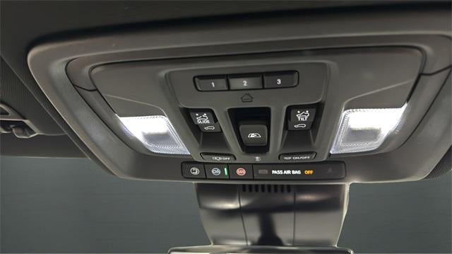 2025 Chevrolet Silverado 1500 Crew Cab Short Box 4-Wheel Drive High Country