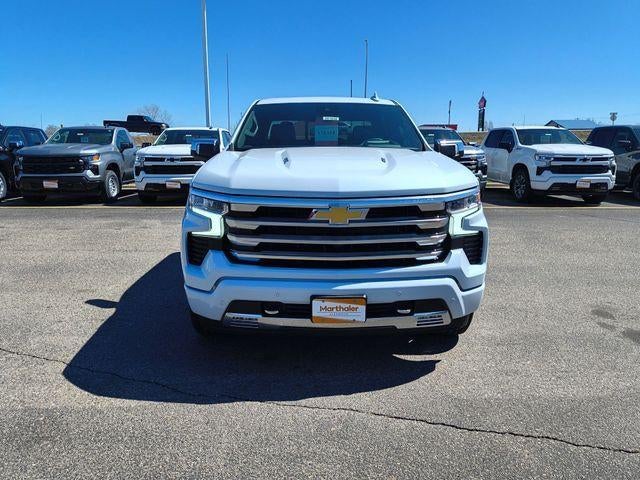 2026 Chevrolet Silverado 1500 Crew Cab Short Box 4-Wheel Drive High Country