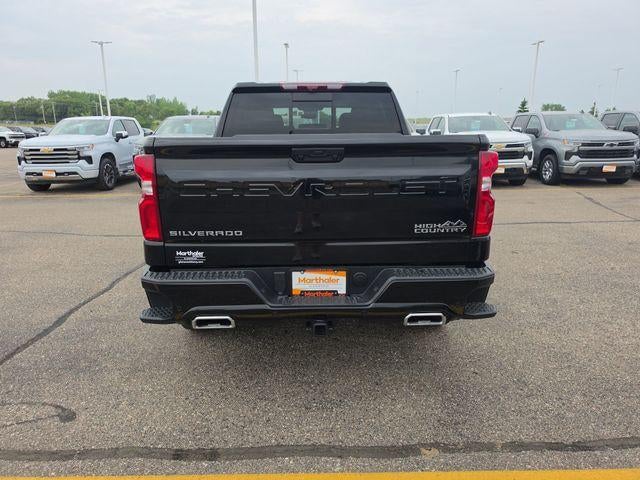 2026 Chevrolet Silverado 1500 Crew Cab Short Box 4-Wheel Drive High Country