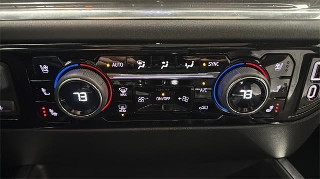 2025 Chevrolet Silverado 1500 Crew Cab Short Box 4-Wheel Drive High Country