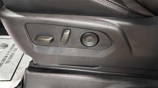 2025 Chevrolet Silverado 1500 Crew Cab Short Box 4-Wheel Drive High Country