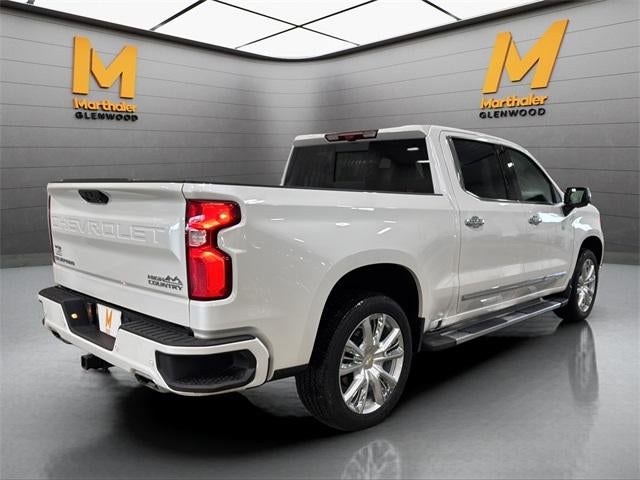2025 Chevrolet Silverado 1500 Crew Cab Short Box 4-Wheel Drive High Country