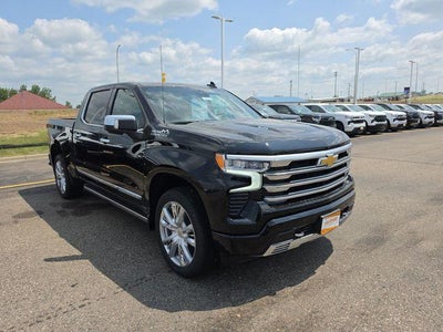 2026 Chevrolet Silverado 1500 Crew Cab Short Box 4-Wheel Drive High Country