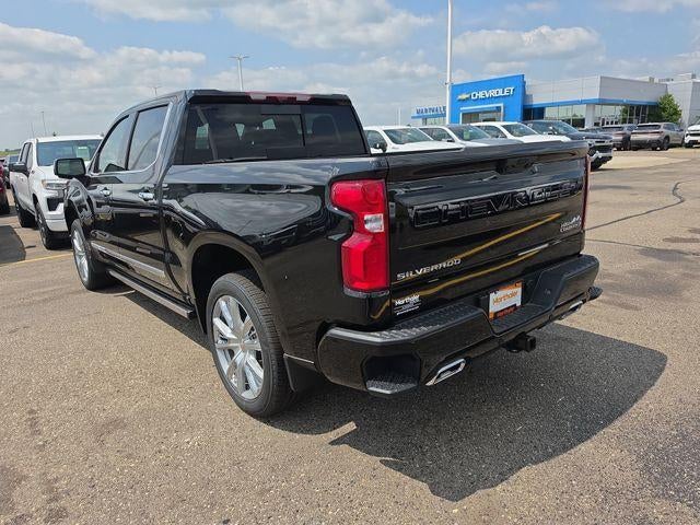 2026 Chevrolet Silverado 1500 Crew Cab Short Box 4-Wheel Drive High Country
