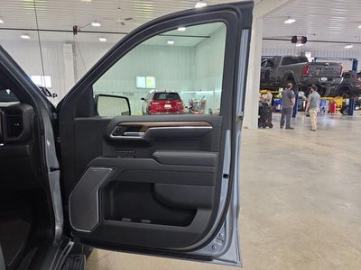 2025 Chevrolet Silverado 1500 Crew Cab Short Box 4-Wheel Drive High Country