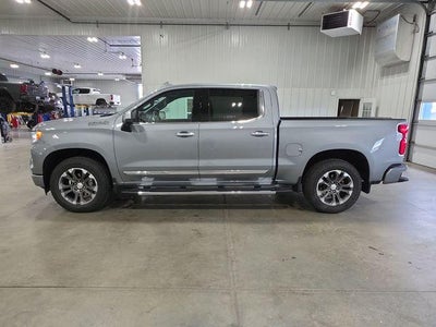2025 Chevrolet Silverado 1500 Crew Cab Short Box 4-Wheel Drive High Country
