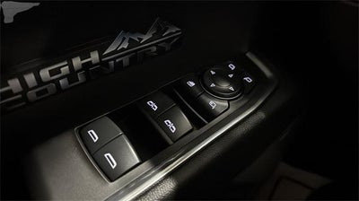 2025 Chevrolet Silverado 1500 Crew Cab Short Box 4-Wheel Drive High Country