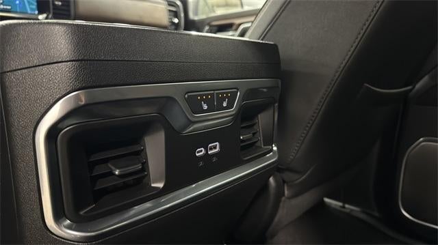 2025 Chevrolet Silverado 1500 Crew Cab Short Box 4-Wheel Drive High Country