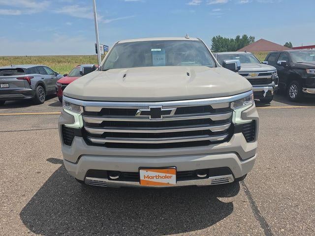 2026 Chevrolet Silverado 1500 Crew Cab Short Box 4-Wheel Drive High Country