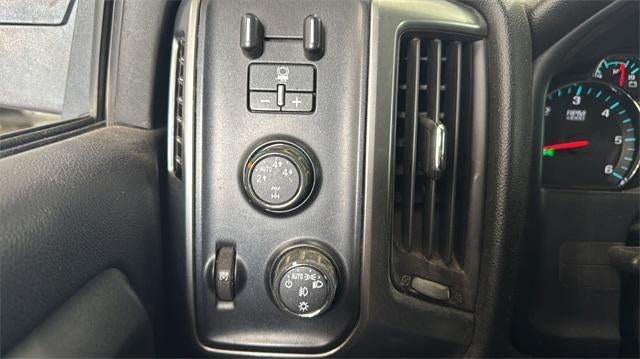 2016 Chevrolet Silverado 1500 Crew Cab Standard Box 4-Wheel Drive LT