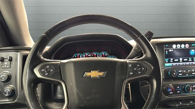 2017 Chevrolet Silverado 1500 Crew Cab Standard Box 4-Wheel Drive LT