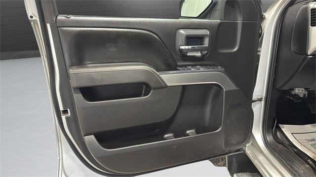 2017 Chevrolet Silverado 1500 Crew Cab Standard Box 4-Wheel Drive LT