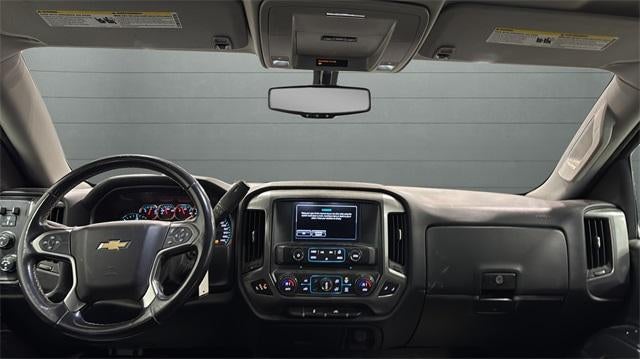 2017 Chevrolet Silverado 1500 Crew Cab Standard Box 4-Wheel Drive LT