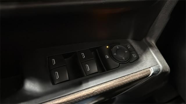 2021 Chevrolet Silverado 1500 Crew Cab Short Box 4-Wheel Drive LT