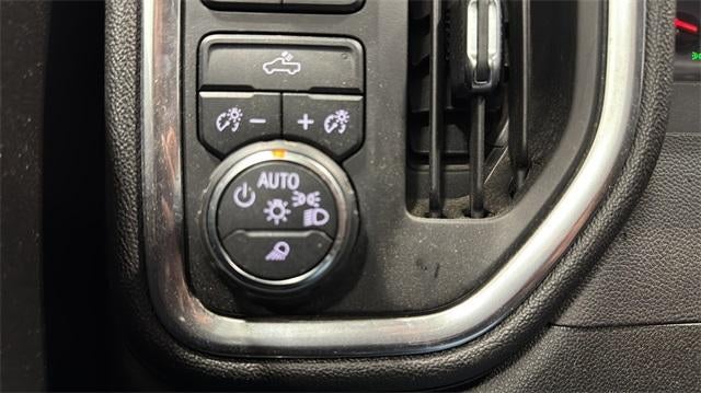 2019 Chevrolet Silverado 1500 Crew Cab Short Box 4-Wheel Drive LT